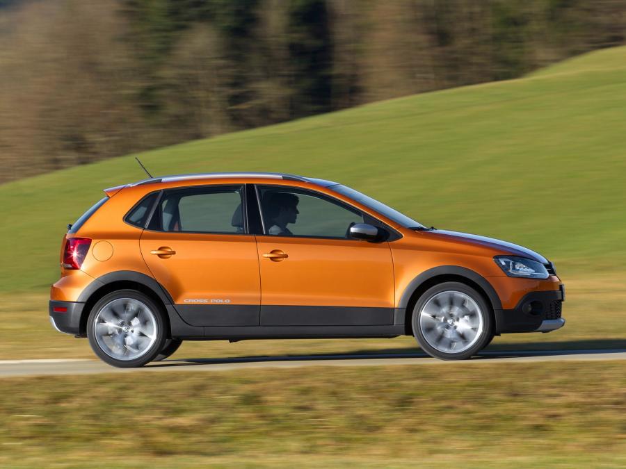  Volkswagen CrossPolo 2014 года  (фото 12 из 18)